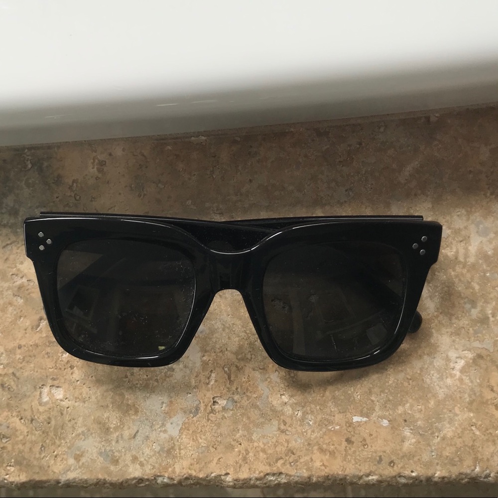 Celine look-alike oversized sunglasses